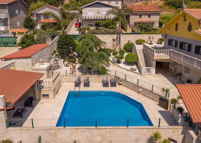 A Casa Dos Amigos - Termas Sao Vicente * Penafiel